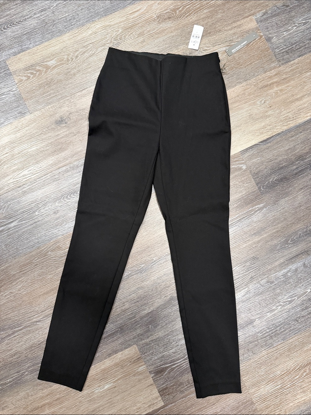 The Loft NWT High Waisted Skinny Pant Black sz 2